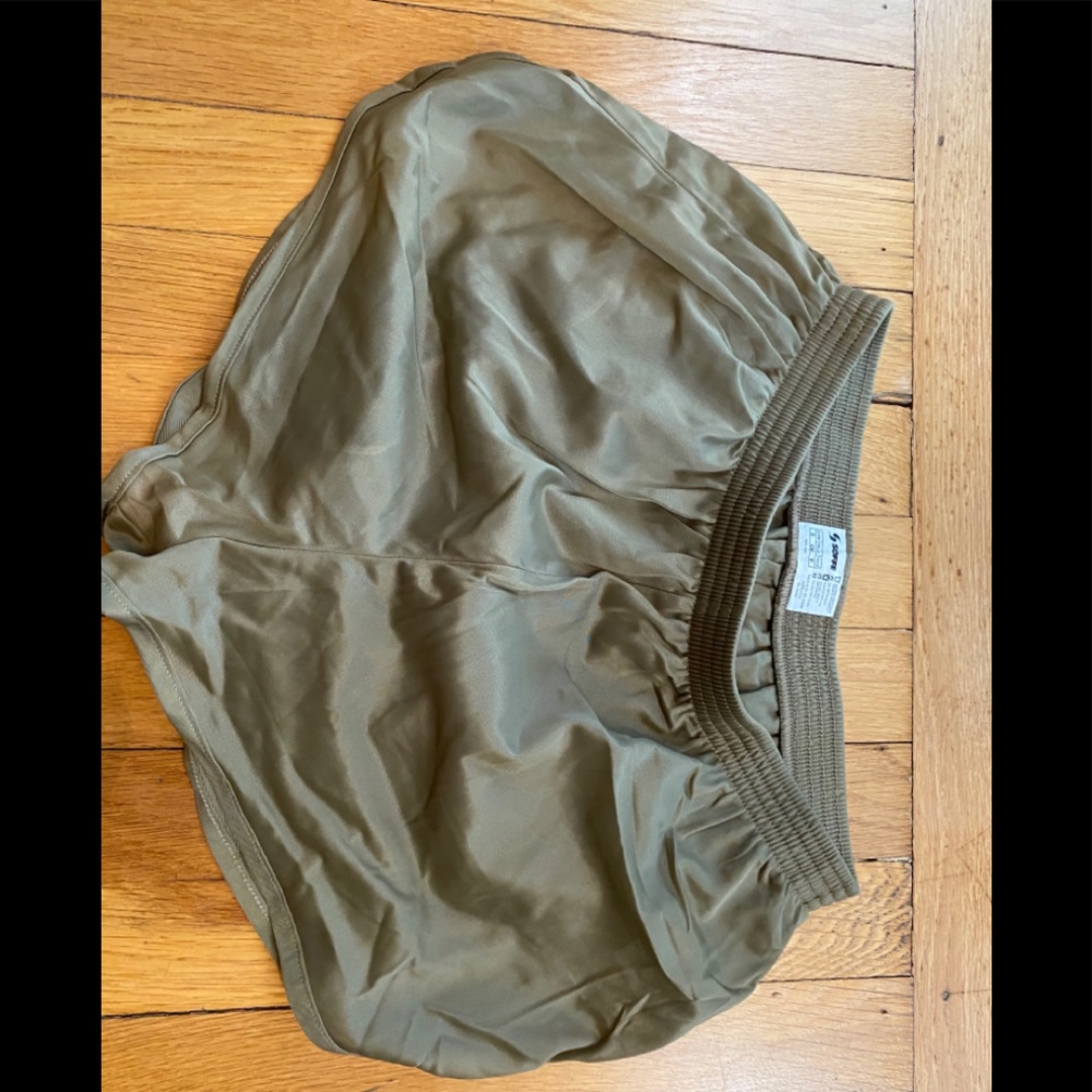 Army shorts size S